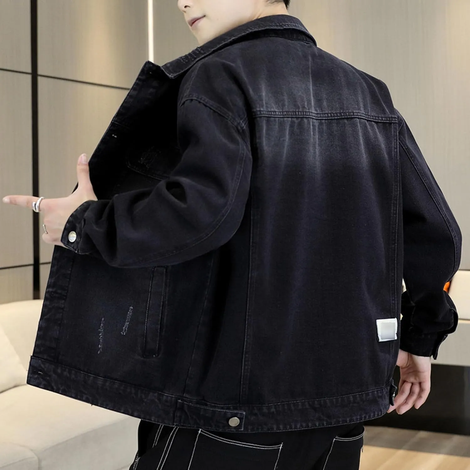 Mens Classic Lapel Jean Jacket Casual Slim Fit Trucker Cowboy Coat Pocket Front Casual Men Denim Jackets