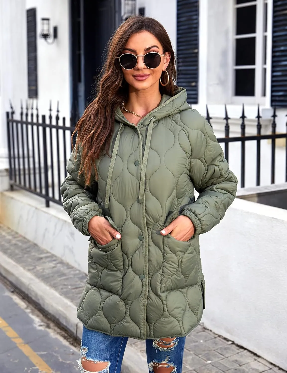 XULIKU Women's Quilted Jackets Lightweight Long Sleeve Stand Collar Padding Short Puffer Coat for Women Fall Winter